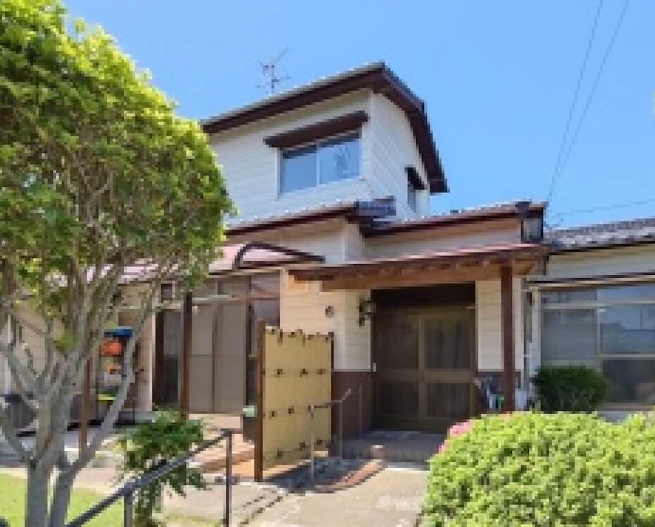 写真：コスモスの施設の外観