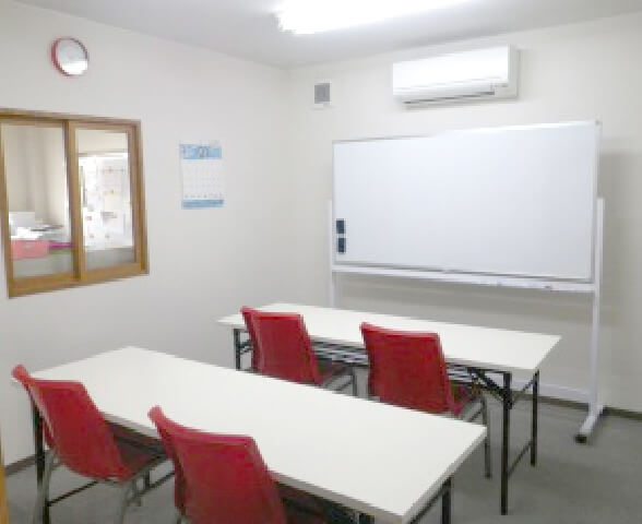 写真：ビオラの学習室